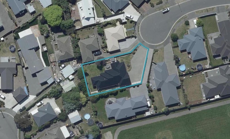 51 Surfers Place, North New Brighton, Christchurch - Carousel 1