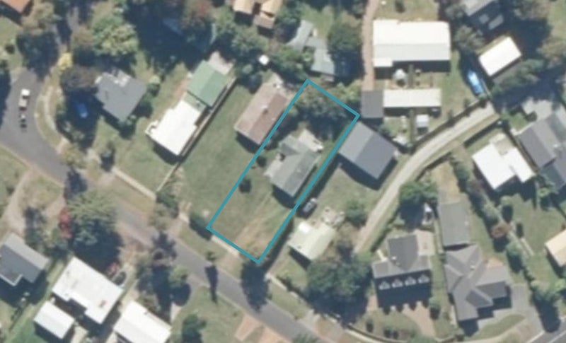 9 Ogilvie Road, Kinloch, Taupō - Carousel 1