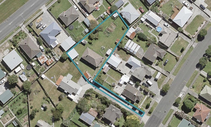 101 Molesworth Street, Taita, Lower Hutt - Carousel 1