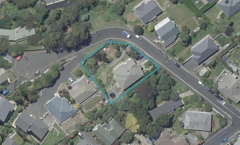 31 Lundie Street, Kaikorai, Dunedin - Carousel 1