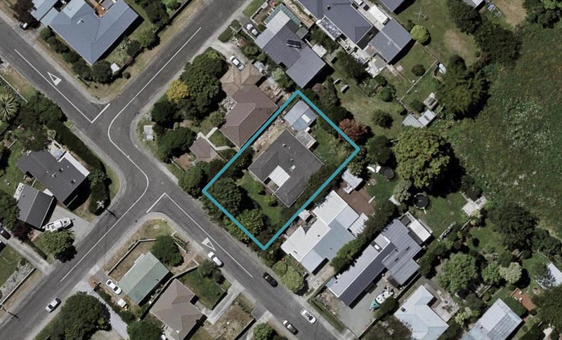 19 TITOKI RD, Raumati Beach, Paraparaumu - Carousel 1