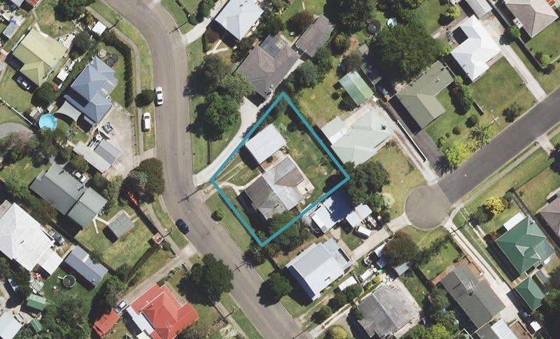 19 Perry Street, Mangapapa, Gisborne - Carousel 1