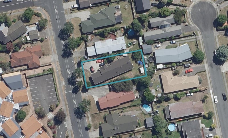 68 Ashurst Avenue, Pukete, Hamilton - Carousel 1