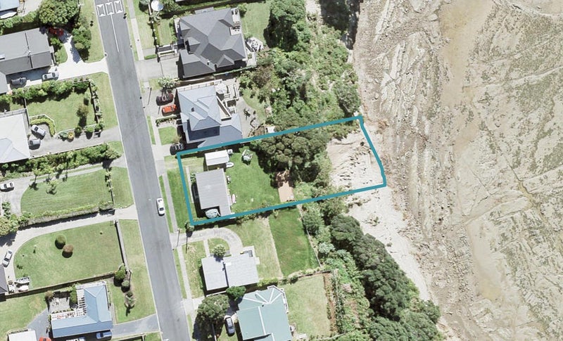 89 Tiri Road, Matakatia, Whangaparaoa - Carousel 1