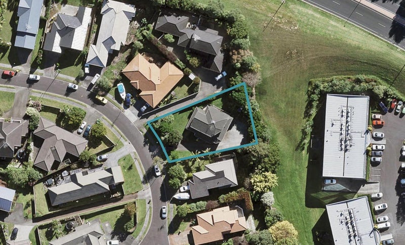 34 Pukatea Avenue, Albany, Auckland - Carousel 1