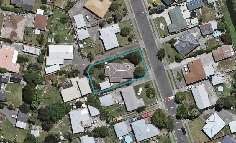 13 James Foley Avenue, Pirimai, Napier - Carousel 1