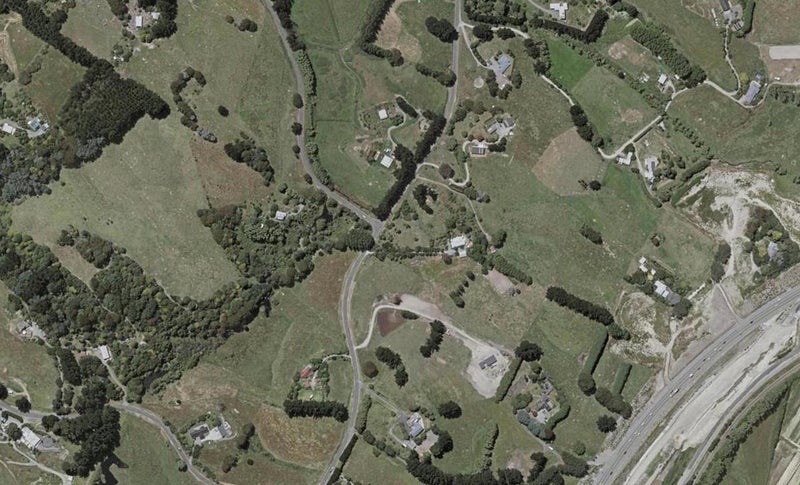 40 Derham Road, Otaki - Carousel 1