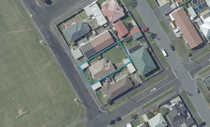 15 Crete Street, Saint Kilda, Dunedin - Carousel 1