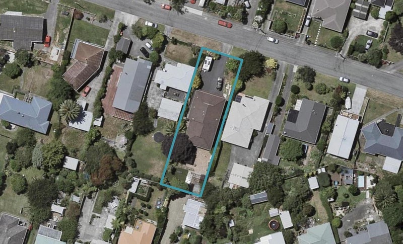 10 Fincham Road, Raumati Beach, Paraparaumu - Carousel 1