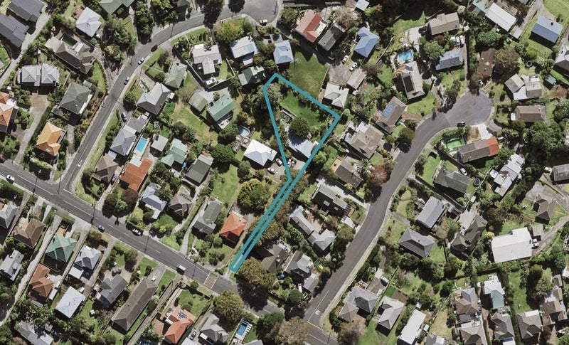 96 Carlton Street, Hillsborough, Auckland - Carousel 1