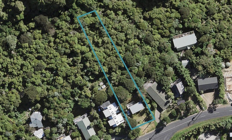 19 Pacific Parade, Surfdale, Waiheke Island - Carousel 1