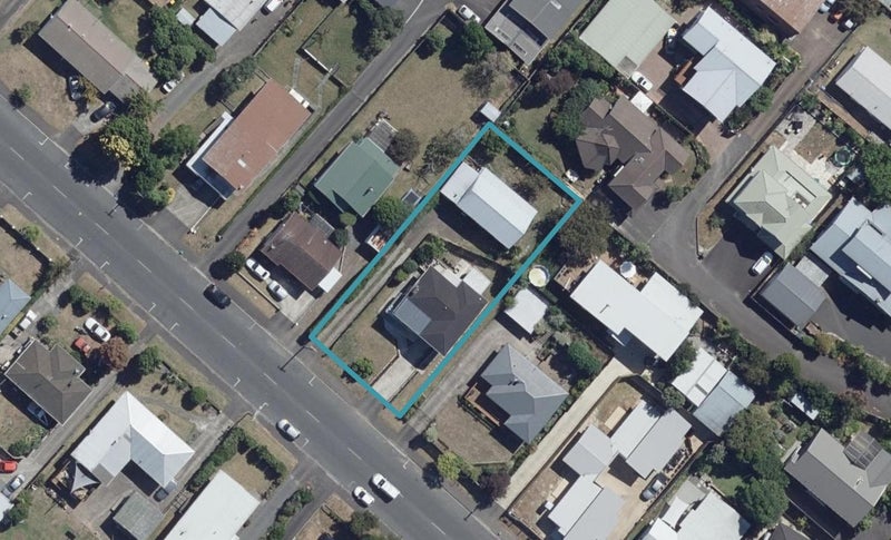 8B Waimarie Street, Nawton, Hamilton - Carousel 1