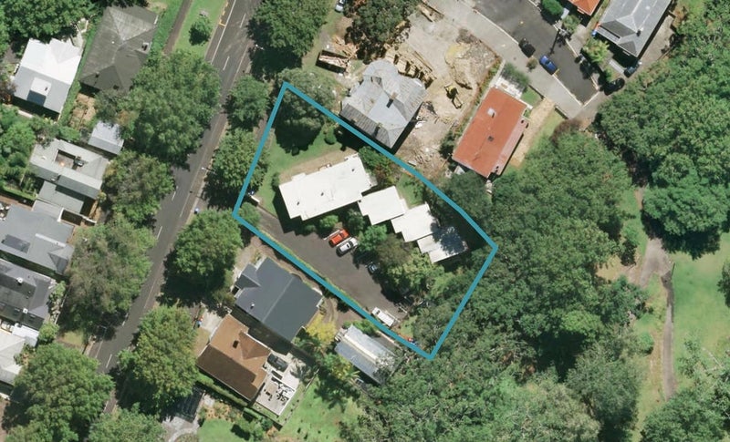 8/27 Hepburn Street, Freemans Bay, Auckland - Carousel 1