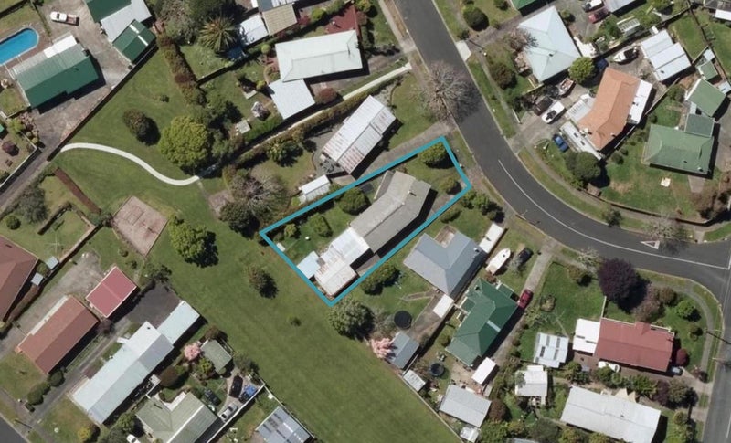 42 Meadow Park Crescent, Tikipunga, Whangarei - Carousel 1