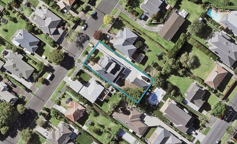 1/75 Kildare Avenue, Glendowie, Auckland - Carousel 1