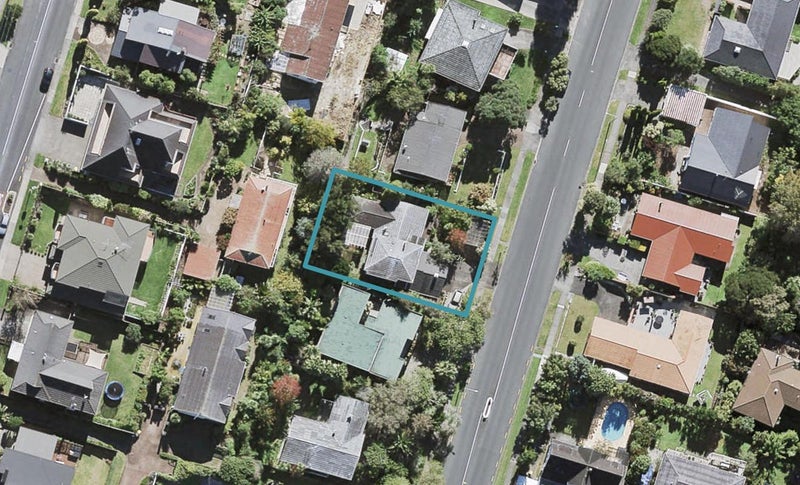 103 Chelsea View Drive, Chatswood, Auckland - Carousel 1
