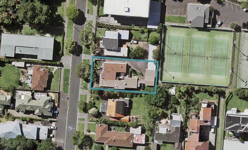 22B Atkin Avenue, Mission Bay, Auckland - Carousel 1