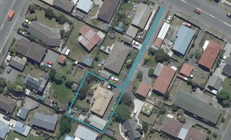 109B Queenspark Drive, Parklands, Christchurch - Carousel 1