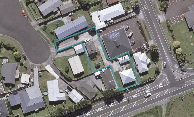 2/15A Sole Avenue, Bell Block, New Plymouth - Carousel 1