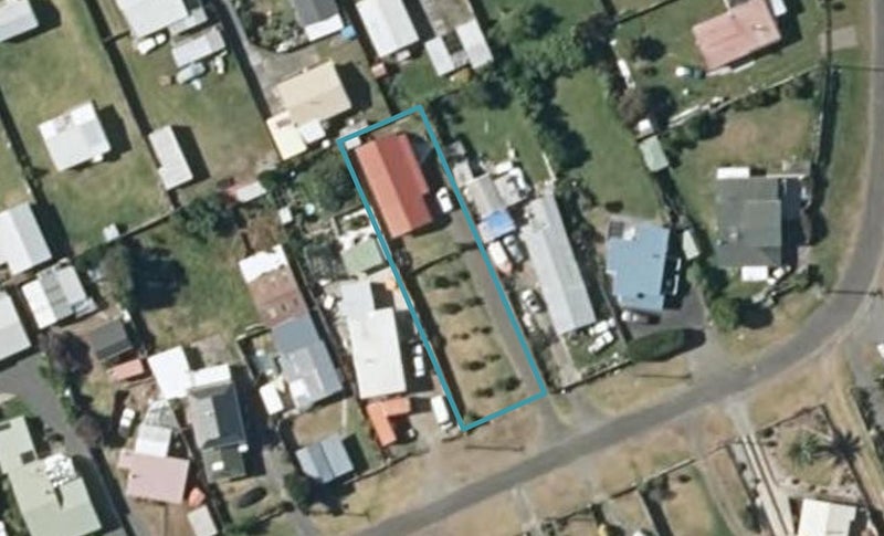 9 Andresen Street, Foxton Beach, Foxton - Carousel 1
