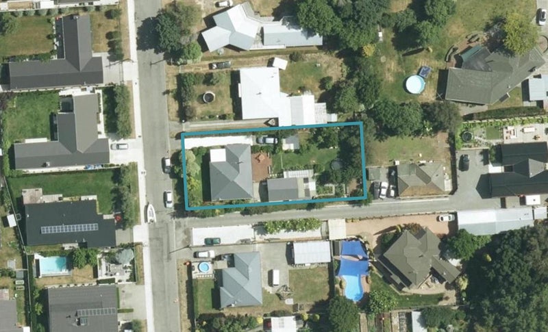 11 Richardson Avenue, Burleigh, Blenheim - Carousel 1