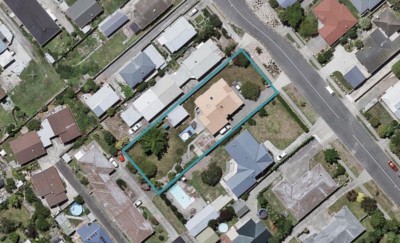702 Whitehead Road, Saint Leonards, Hastings - Carousel 1