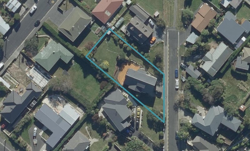 5 Dinmont Street, Waverley, Dunedin - Carousel 1