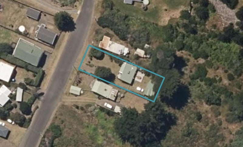 130 Kahukura Avenue, Waitarere Beach, Levin - Carousel 1