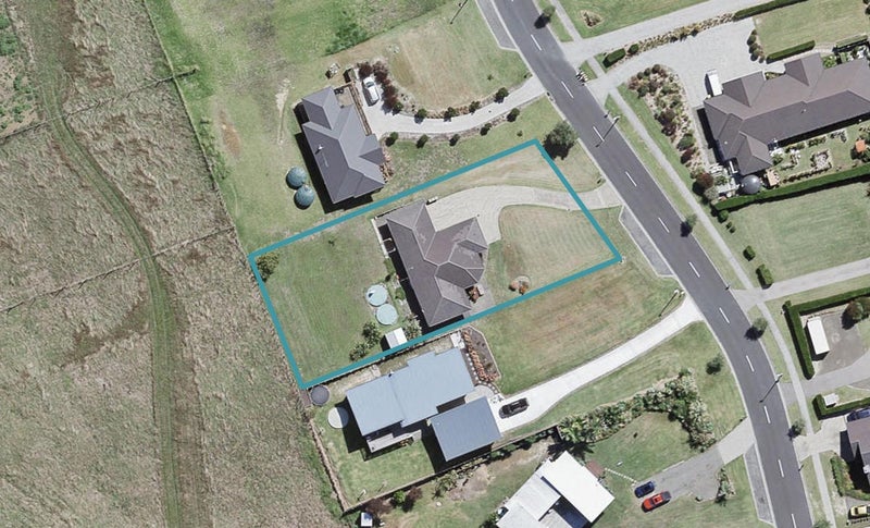 23 Omana Avenue, Helensville - Carousel 1