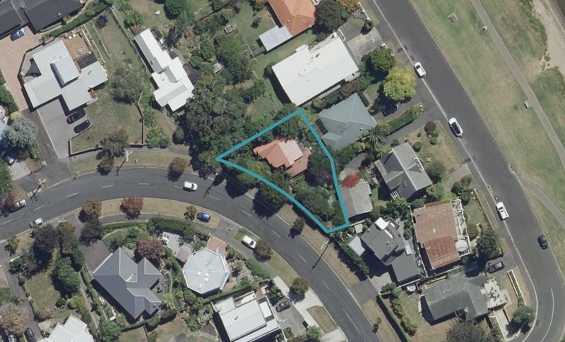 86 Awatere Avenue, Beerescourt, Hamilton - Carousel 1