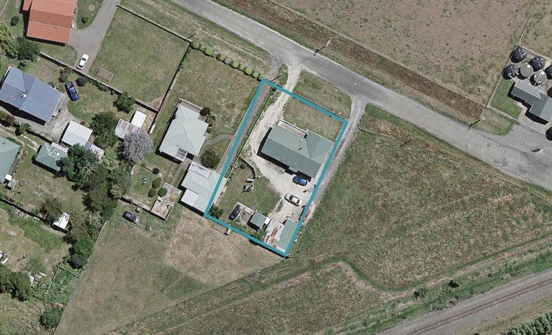 20 Meta Street, Takapau, Takapau - Carousel 1