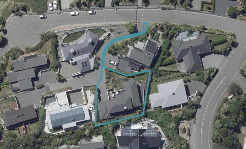 2 Serenata Lane, Redcliffs, Christchurch - Carousel 1