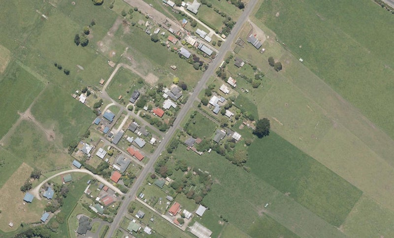 37 Wikitoria Road, Putiki, Whanganui - Carousel 1