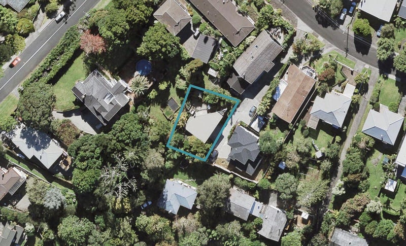 3A De Val Drive, Titirangi, Auckland - Carousel 1