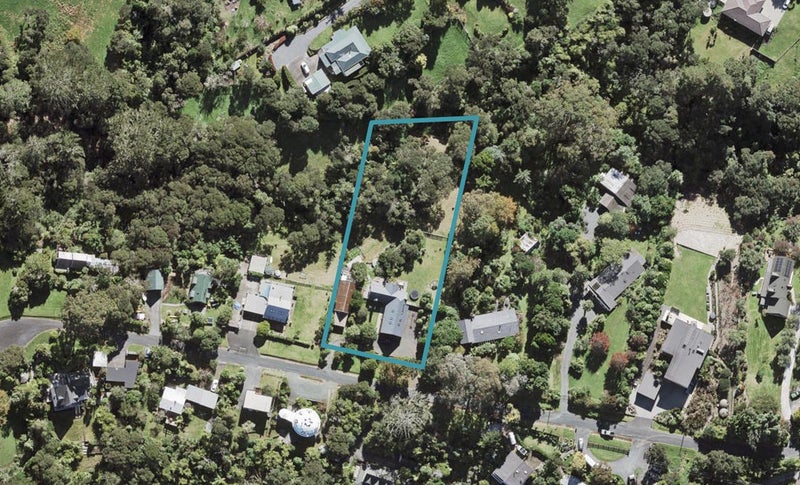 48 Chatham Avenue, Paremoremo, Auckland - Carousel 1