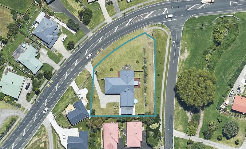 16 Poike Road, Hairini, Tauranga - Carousel 1