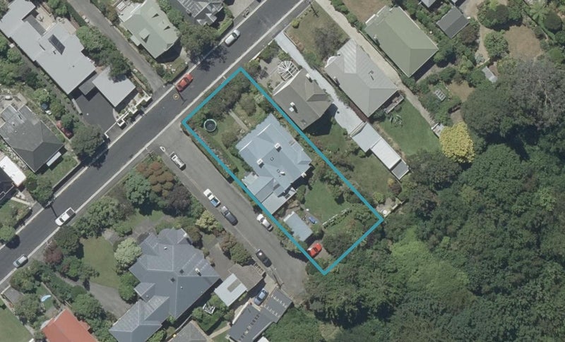 60 Warden Street, Opoho, Dunedin - Carousel 1
