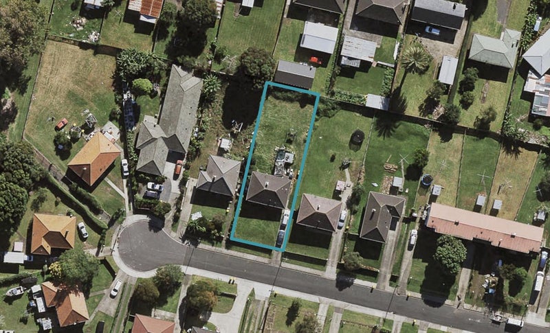 23 Larsen Street, Otara, Auckland - Carousel 1