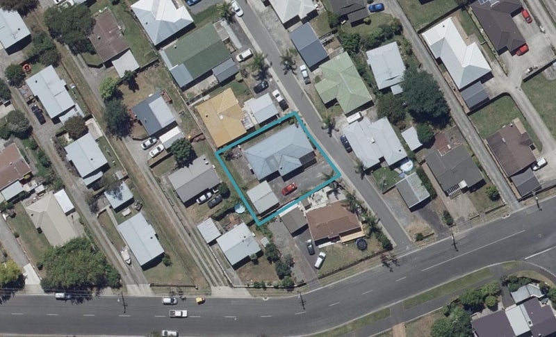 88 Tawa Street, Melville, Hamilton - Carousel 1