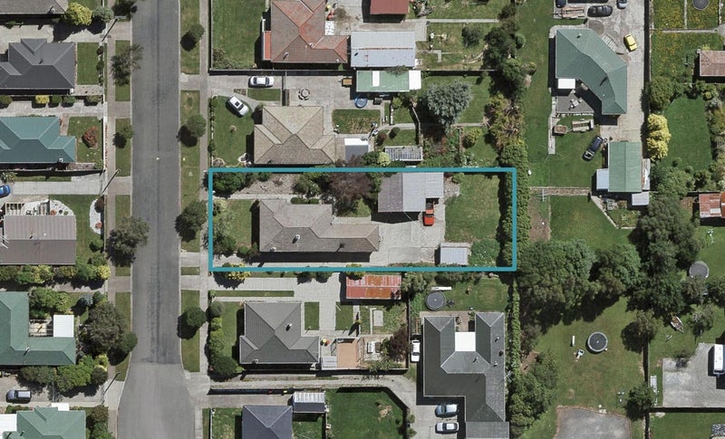 24 York Street, Strathern, Invercargill - Carousel 1