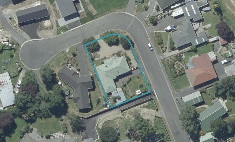 19 Elizabeth Avenue, East Taieri, Mosgiel - Carousel 1