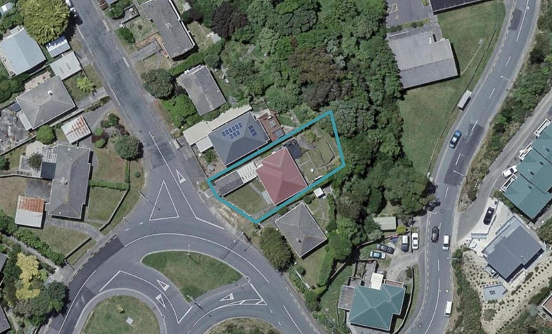 4 Leveson Street, Strathmore Park, Wellington - Carousel 1