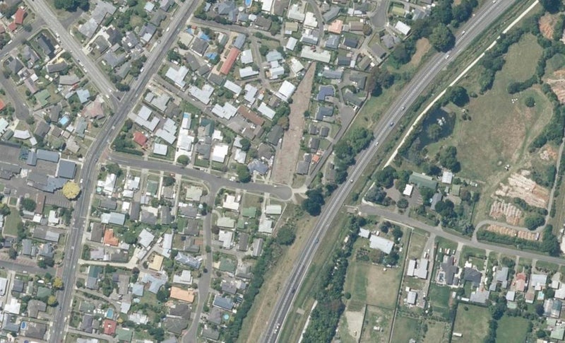 12 Burness Road, Greenmeadows, Napier - Carousel 1
