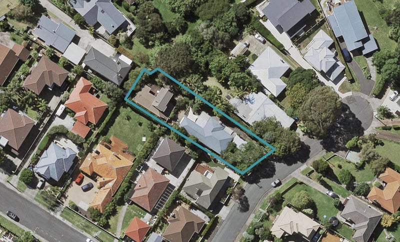 1/10 Crichton Terrace, Hauraki, Auckland - Carousel 1