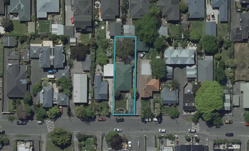 141 Holly Road, St Albans, Christchurch - Carousel 1