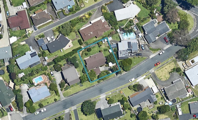 9 Lebanon Street, Judea, Tauranga - Carousel 1