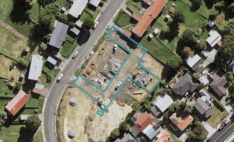 3 Piringa Lane, Northcote, Auckland - Carousel 1