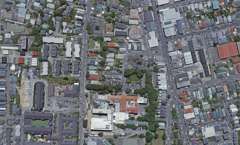 24 Florence Street, Newtown, Wellington - Carousel 1