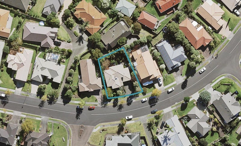 19 Bluebird Crescent, Unsworth Heights, Auckland - Carousel 1