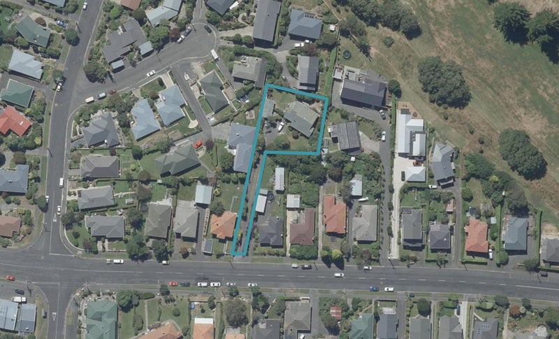 209 Balmacewen Road, Wakari, Dunedin - Carousel 1